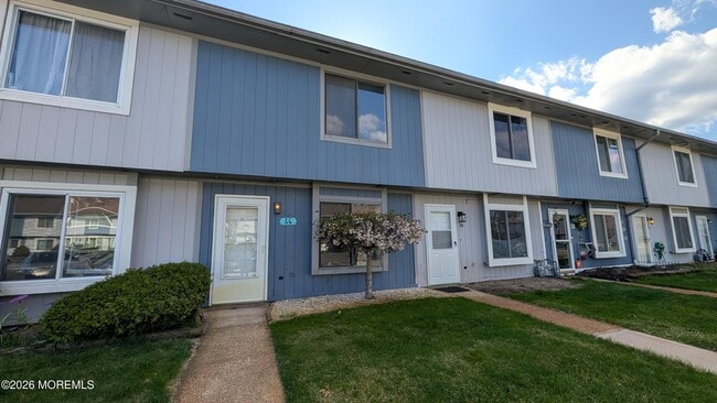 property at 36 Creek Rd