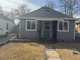 1129 Cleveland Ave in Loveland, CO - Building Photo