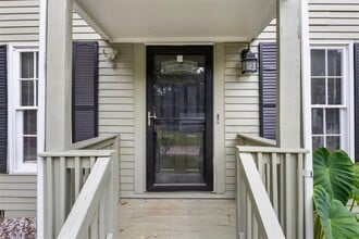 661 Bantry Ln in Stone Mountain, GA - Building Photo - Building Photo