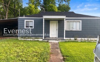 907 Garywood Pl in Hueytown, AL - Building Photo