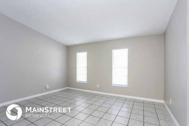 3933 10th Ave S in St. Petersburg, FL - Building Photo - Building Photo