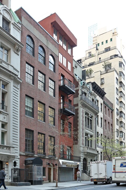 37 West 54th Street in New York, NY - Foto de edificio