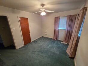 2515 Martha St in Aliquippa, PA - Building Photo - Building Photo