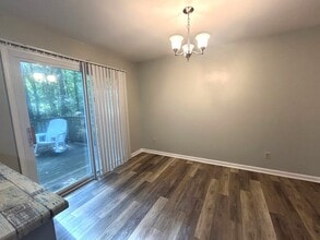 101-103 Chevis Dr in Cary, NC - Building Photo - Building Photo