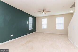 7706 Timbercross Ln in Glen Burnie, MD - Building Photo - Building Photo