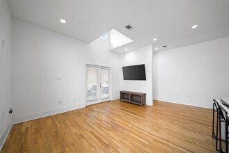 655 McGruder St NE in Atlanta, GA - Building Photo - Building Photo