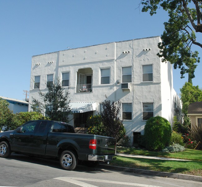 3517 Glenhurst Ave in Los Angeles, CA - Building Photo - Building Photo