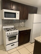 4561 Lake Ave in West Palm Beach, FL - Building Photo - Building Photo