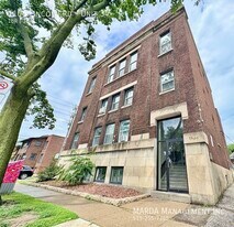 1106 Lincoln Rd in Windsor, ON - Building Photo