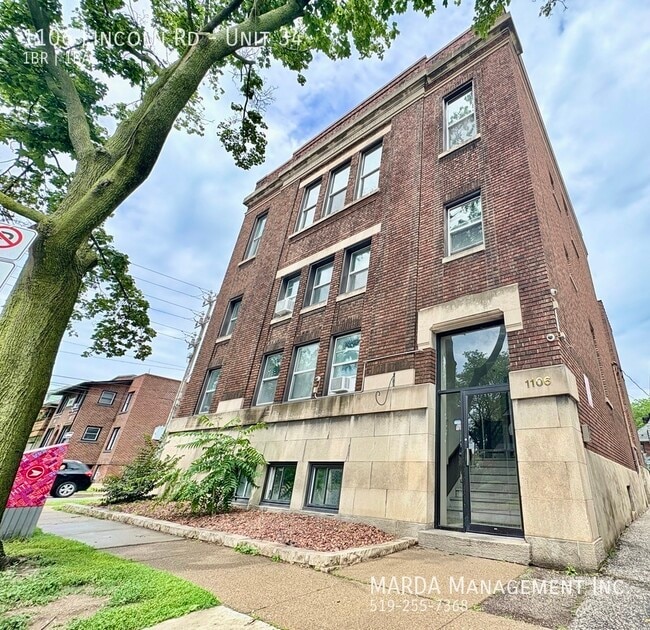 property at 1106 Lincoln Rd