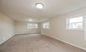 112 S Rammer Ave in Arlington Heights, IL - Building Photo - Building Photo