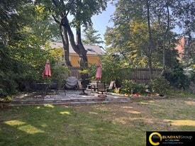 1 Dana St, Unit 2 in Cambridge, MA - Building Photo