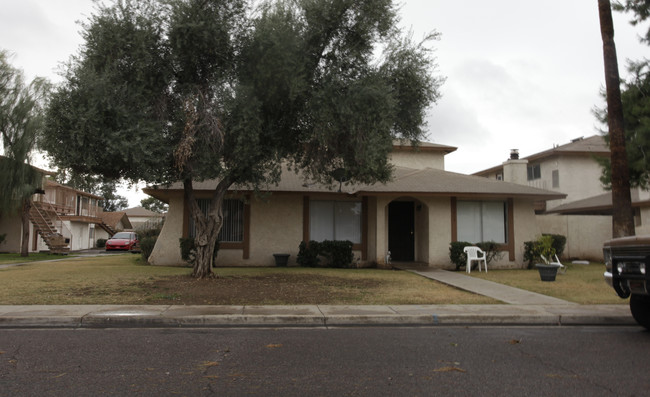 3313 W Harmont Dr in Phoenix, AZ - Building Photo - Building Photo