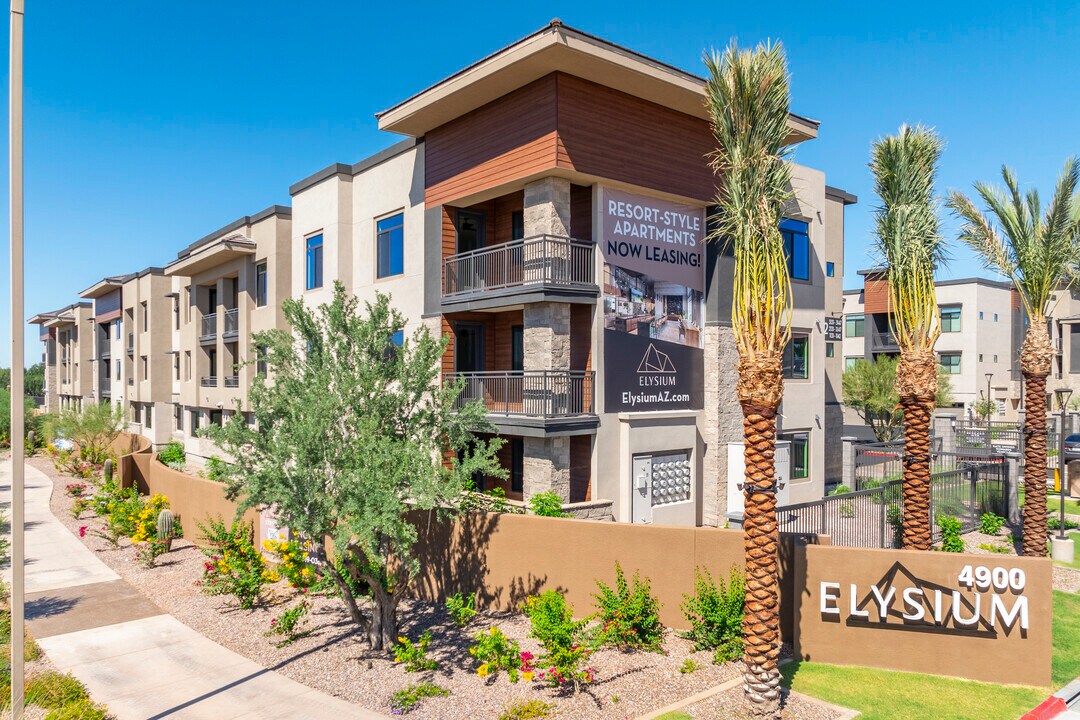 Elysium in Phoenix, AZ - Building Photo