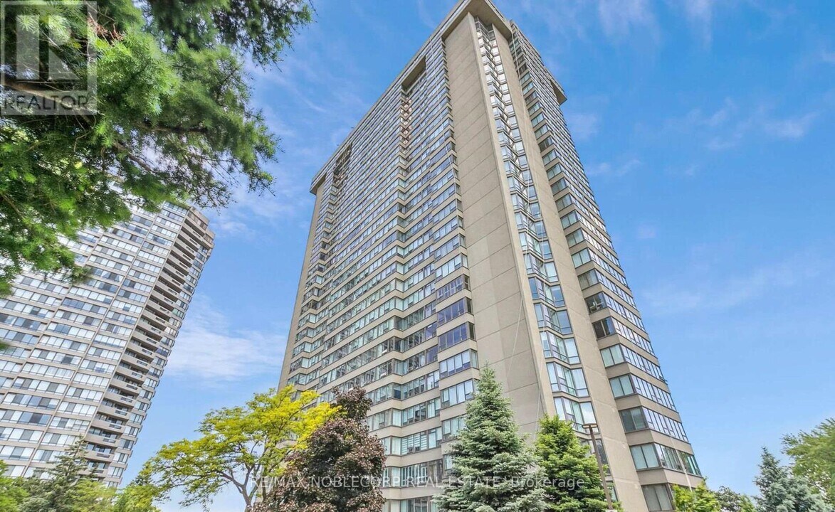 55-1655 Skymark Dr in Toronto, ON - Building Photo