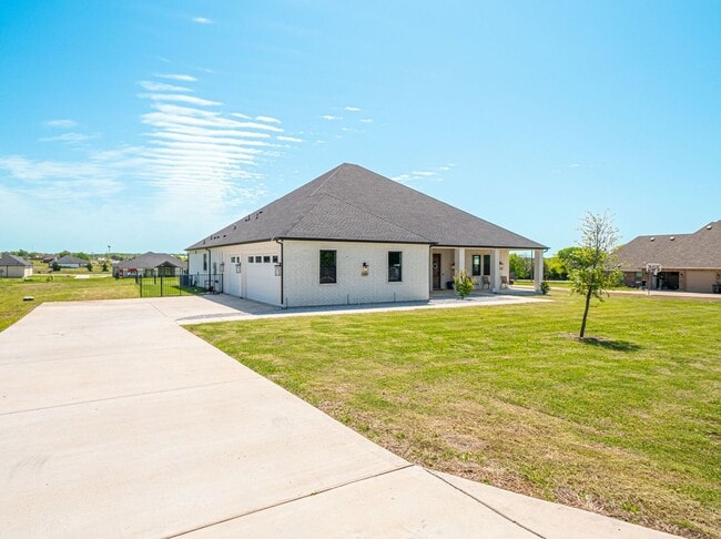 property at 1515 Malone Dr