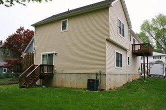 46 Commonwealth Ave in Middletown, NY - Building Photo - Building Photo