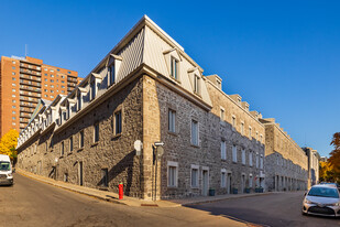 2295 Saint-Dominique Rue Apartments