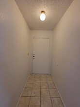 7716 Iroquois Dr in El Paso, TX - Building Photo - Building Photo