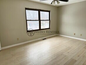 205 Fairway Gardens Dr in Hurricane, WV - Building Photo - Building Photo