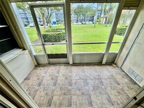 650 SW 124th Terrace in Pembroke Pines, FL - Building Photo - Building Photo
