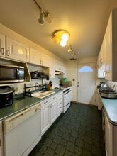 5731 Denwood Ave in Baltimore, MD - Building Photo - Building Photo