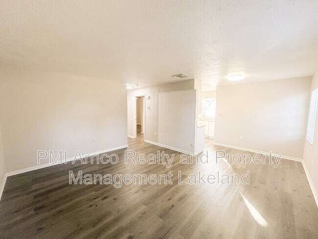 4135 Old Rd 37 in Lakeland, FL - Building Photo - Building Photo