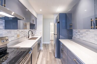 95 Audubon Rd, Unit 707 in Wakefield, MA - Building Photo - Building Photo