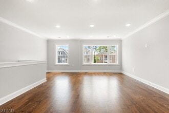 147 N 15th St in East Orange, NJ - Building Photo - Building Photo