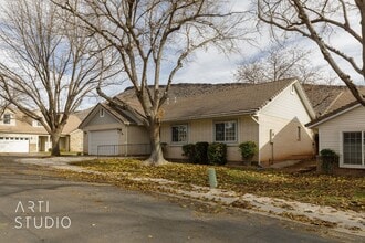 351 S Valley View Dr in Saint George, UT - Building Photo - Building Photo