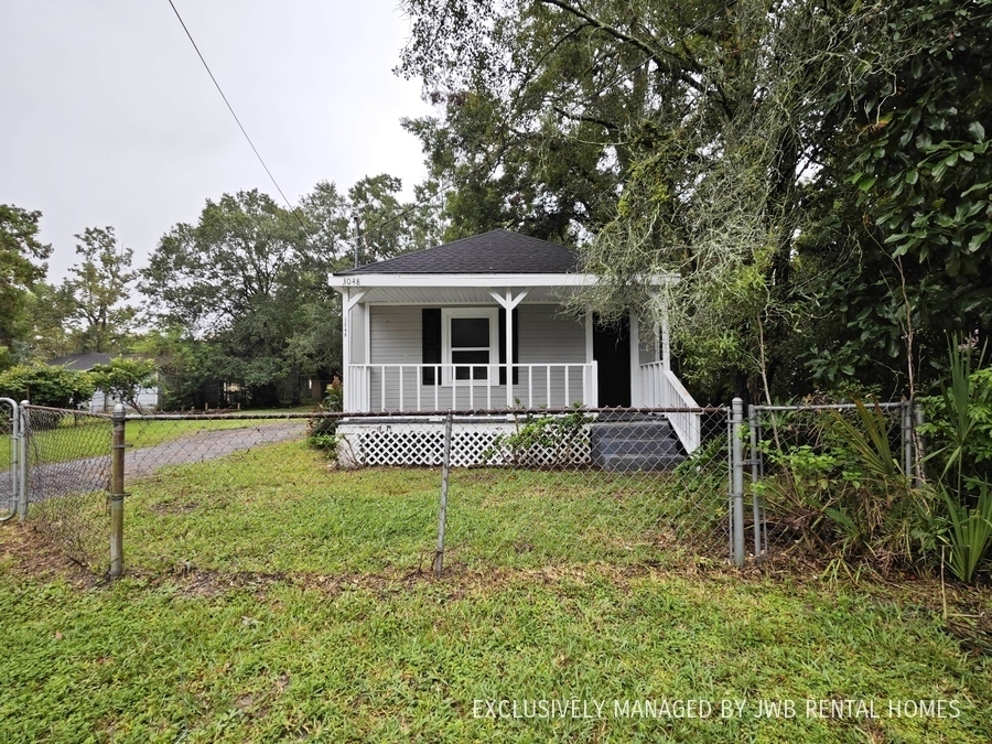 3048 Dignan St in Jacksonville, FL - Building Photo