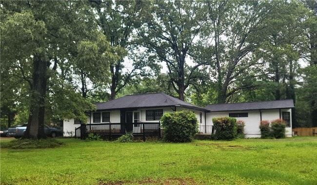 property at 871 Rays Rd