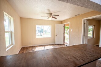 1020 N Connelly St in Clovis, NM - Building Photo - Building Photo