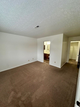 2253 Hedgerow Road-Unit -F in Columbus, OH - Building Photo - Building Photo