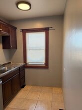 8 Beckman St in Worcester, MA - Building Photo - Building Photo