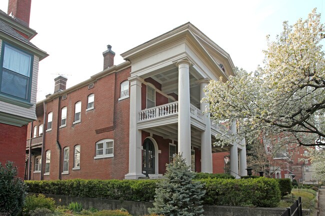 1221-1223 Garvin Pl in Louisville, KY - Building Photo - Building Photo