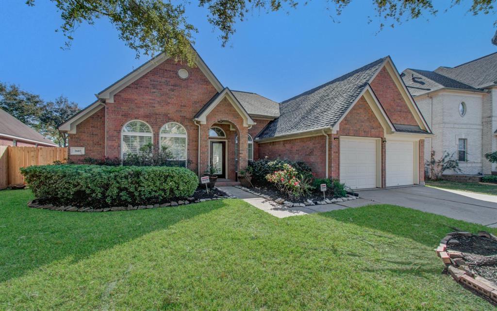 2603 Westerlake Dr in Pearland, TX - Building Photo