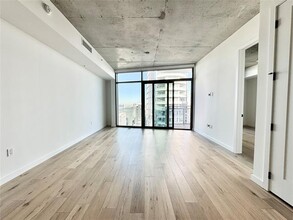 1801 N Pearl St in Dallas, TX - Building Photo - Building Photo