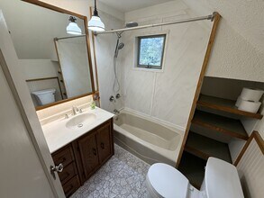 506 5 Mile Dr in Ithaca, NY - Building Photo - Building Photo