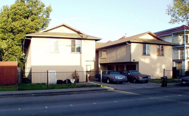 159 Marina Way in Richmond, CA - Foto de edificio - Building Photo