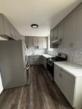 1674 W 36th Pl, Unit 4 in Los Angeles, CA - Foto de edificio - Building Photo