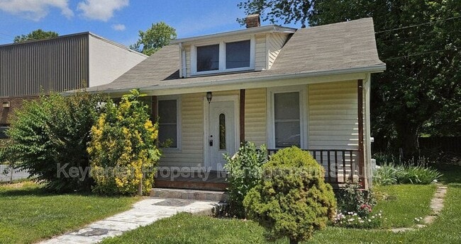 property at 1429 W 12th St