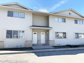 Northgate Place in Grande Prairie, AB - Building Photo - Building Photo