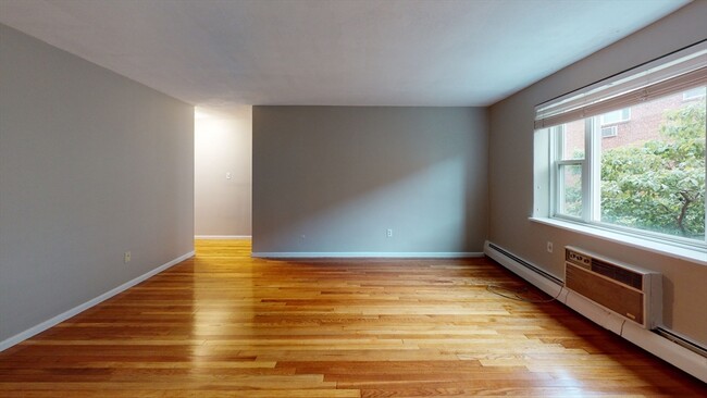 53 Colborne Rd, Unit #1 in Boston, MA - Building Photo - Building Photo