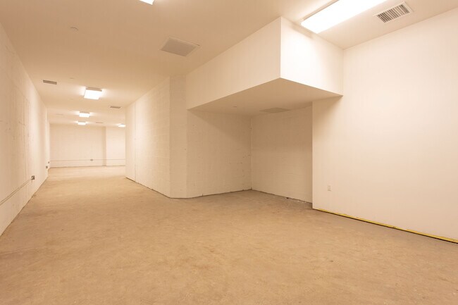 183 E Broadway in New York, NY - Building Photo - Building Photo