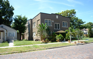 2020 Burlington Ave N Apartments