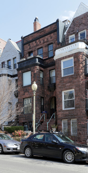 The Ivy Mansion B&B in Washington, DC - Building Photo