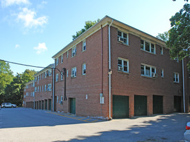 Woodbrook Gardens Apartments