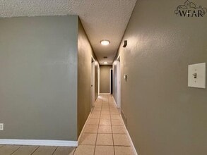4800 K Mart Dr in Wichita Falls, TX - Building Photo - Building Photo