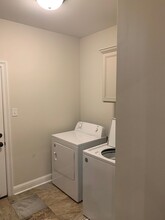 368 Lake Breeze Dr in Baton Rouge, LA - Building Photo - Building Photo